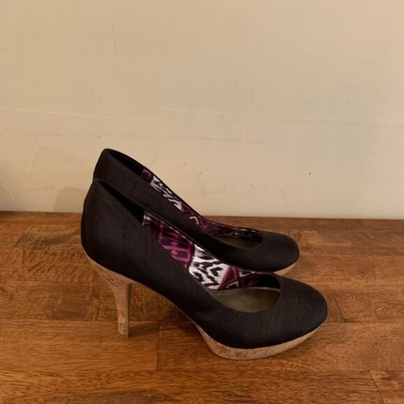 Fergalicious Black “Nelly” Heel size 10 - Picture 5 of 5